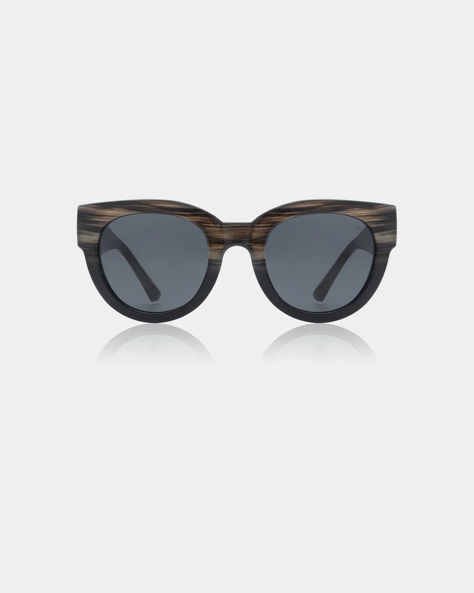 A.Kjaerbede Lilly Sunglasses StripedHomBlack