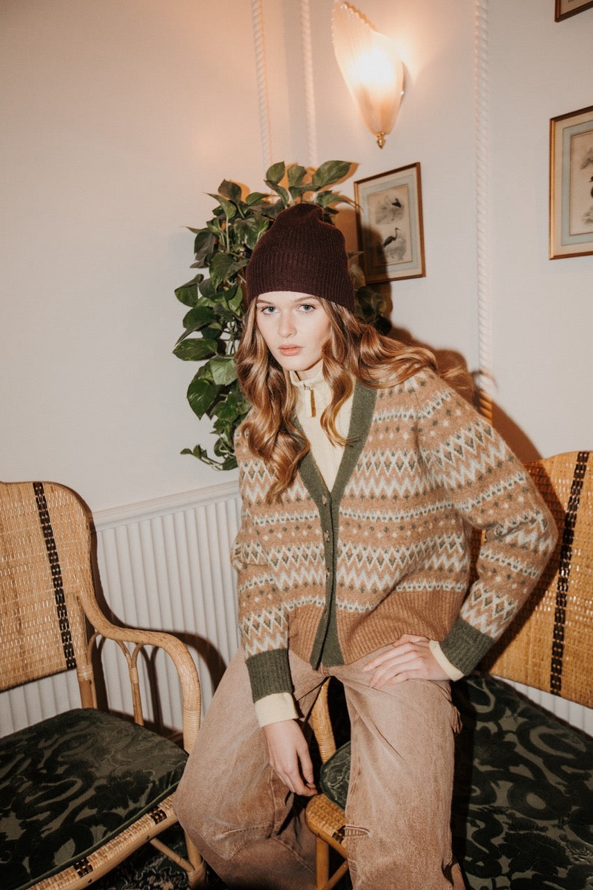 Absolute Cashmere Abaigh Cardigan