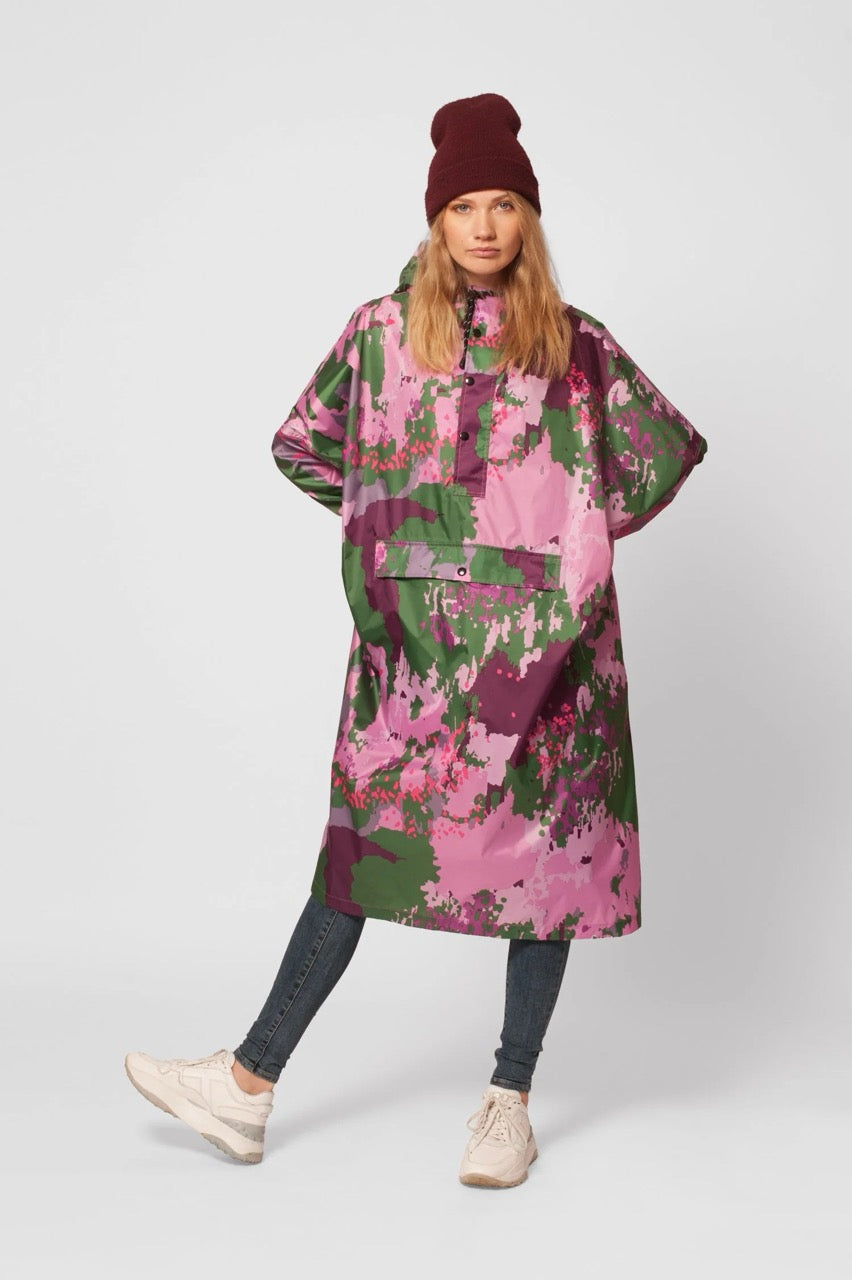 Rainkiss Rain Poncho DigiSpring