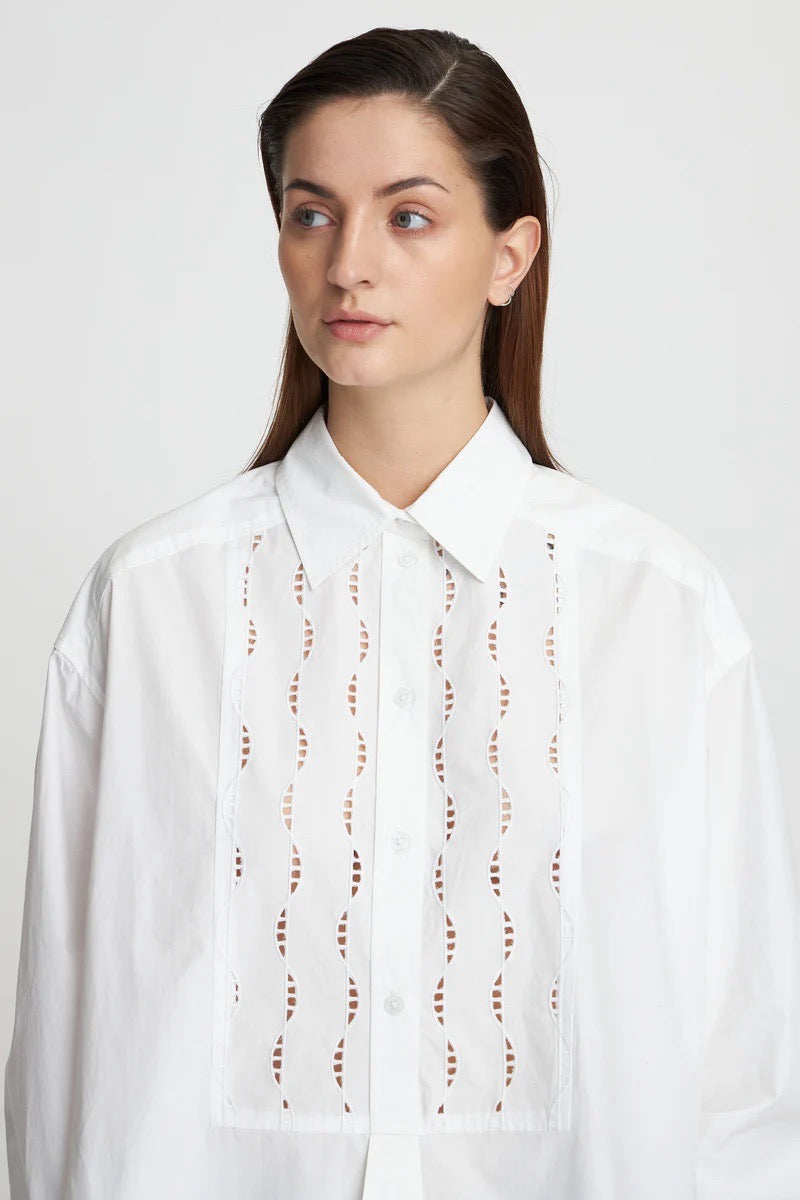 Stella Nova Oversized blouse with embroideries